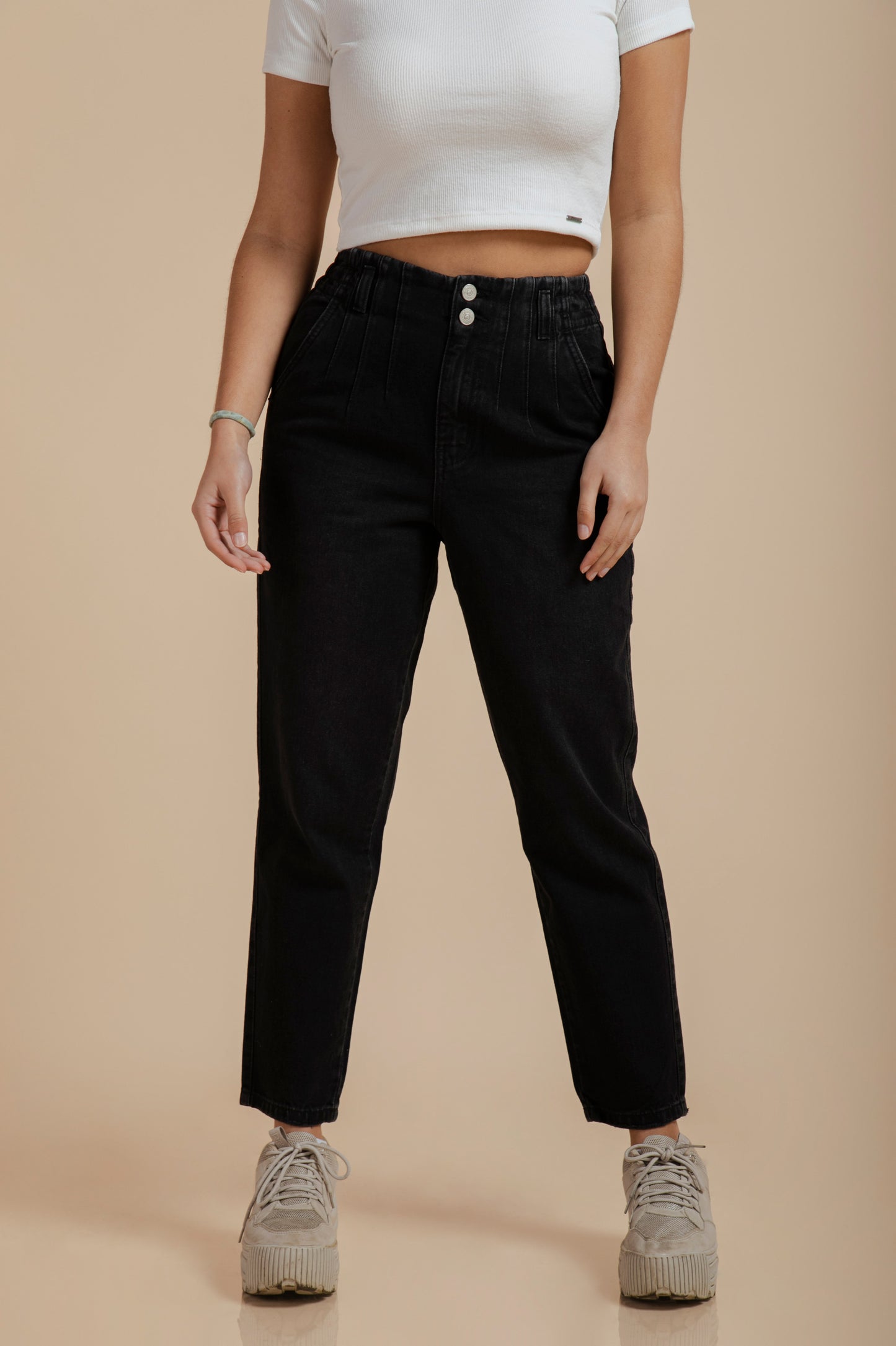 Slouchy Dany - Negro